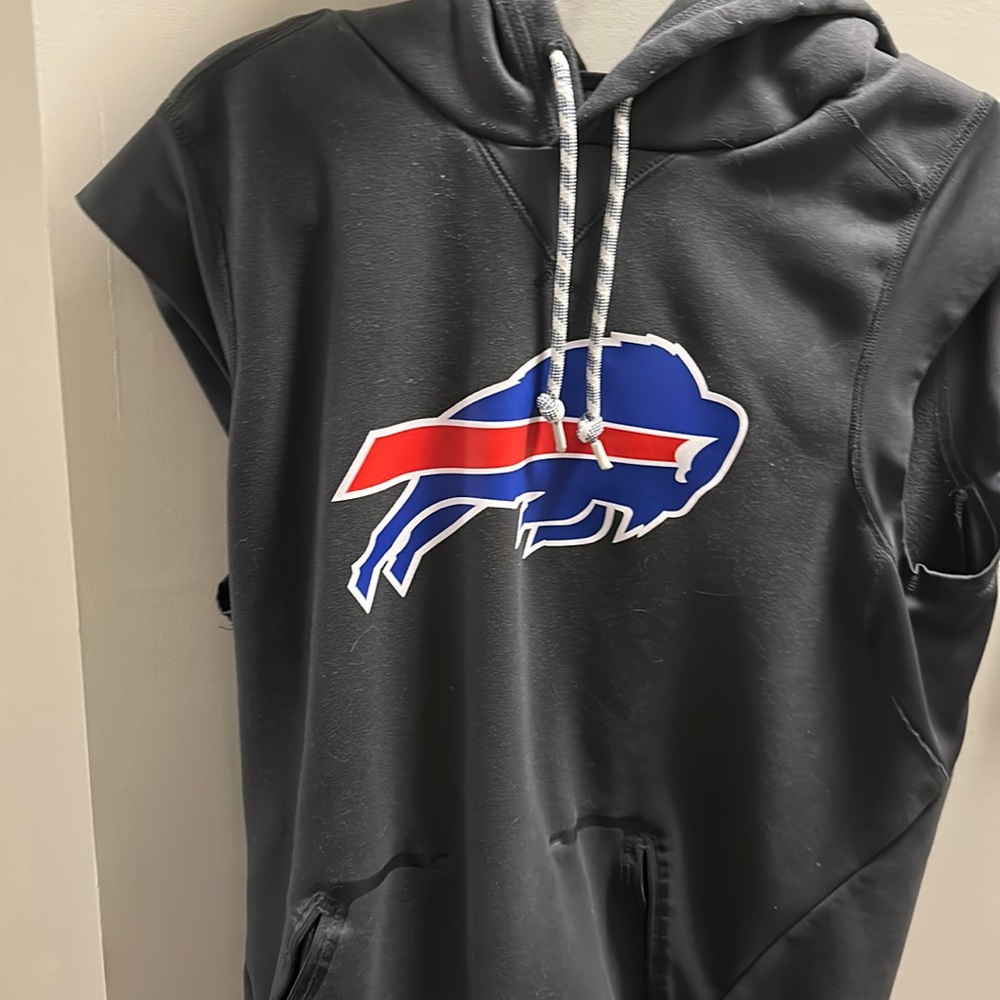 Buffalo Bills, team issued Nike sleeveless hoodie